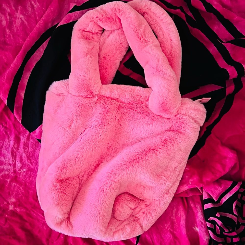 NWOT Fluffy Sugar Thrillz Bag